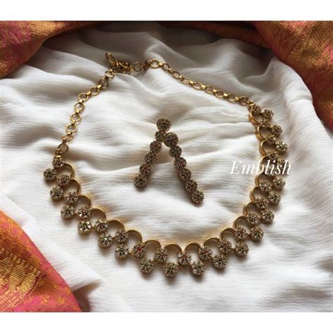 Neckpiece| Emblish