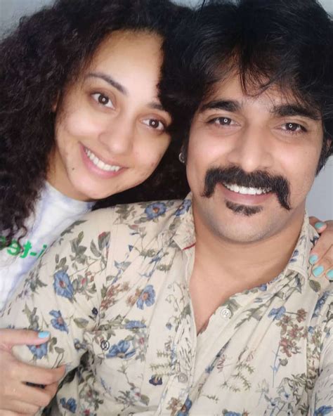 Pearle Maaney flaunts her baby bump as she enjoys babymoon in Vagamon ...