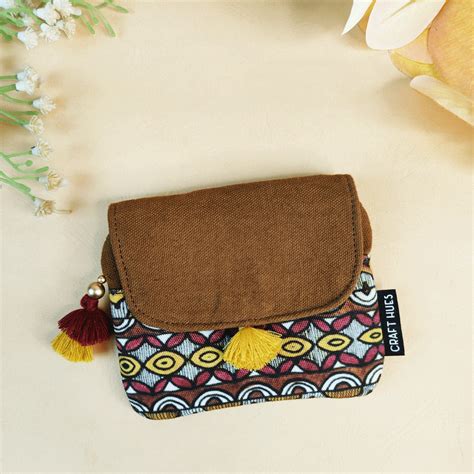MINI FLAP WALLET- MUSTARD MADHUBANI BORDER – Crafthues