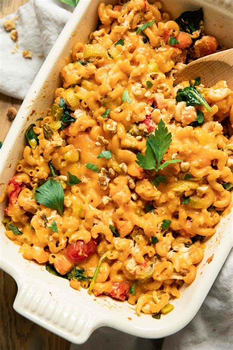 Buffalo Chicken Pasta Bake Recipe - Jar Of Lemons