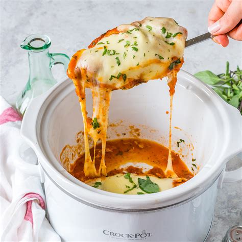 This Crockpot Melty Italian Chicken is Clean and Seriously YUM! | Clean ...