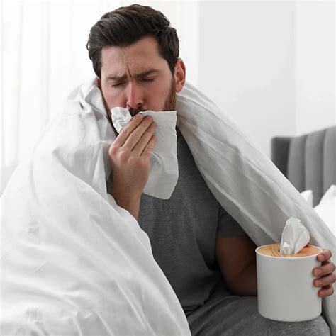 Productive Cough with Mucus vs Dry Cough: Symptoms, Causes and Treatments