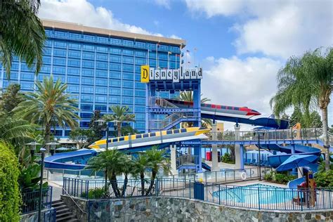 7 Tips For Choosing The Best Disneyland Hotel | Enjoy Travel
