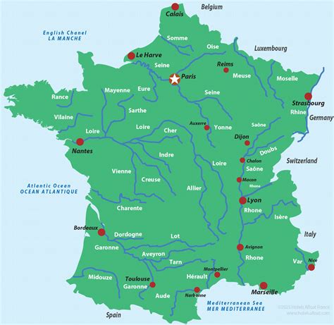 A map showing the main rivers of France
