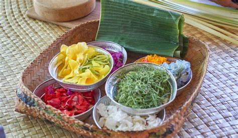 पूजा में प्रयोग होने वाले खास 5 रंगो का महत्व