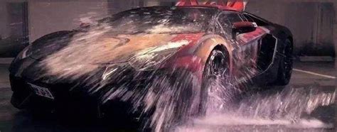 富豪开700万限量豪车，首次洗车水泼上的一瞬间，洗车工吓晕了-新浪汽车