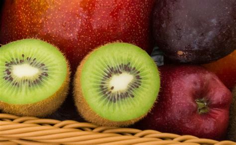 यह 5 फल सर्दियों में लंग्स को करेंगे मजबूत, रोजाना डाइट में कर लीजिए ...