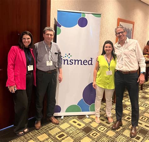 Reunión de investigadores, buscando nuevos tratamientos en rinosinusitis crónica sin poliposis ...