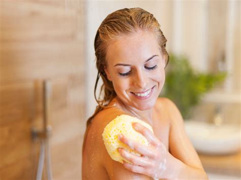 Not Too Dry, Not Too Oily: pBalancing Shower Gel – Bubble Me