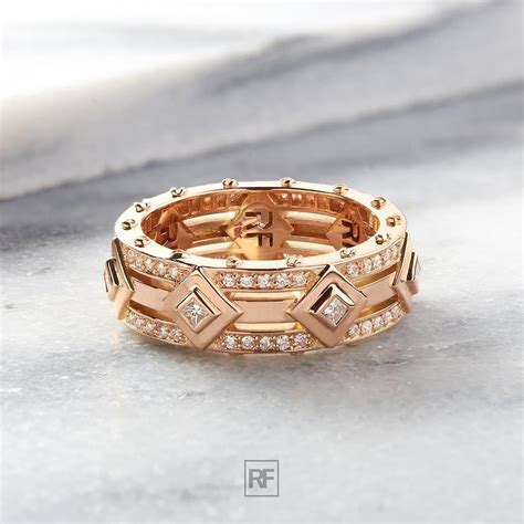 Looking for Diamond Ring Price for Your Man? We Got You Covered!