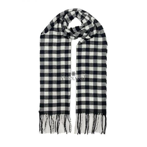 Acrylic Woolen Muffler