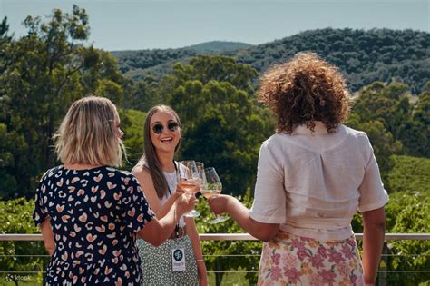 Yarra Valley Hop-on-hop-off Bus - Green Route in Melbourne - Klook India