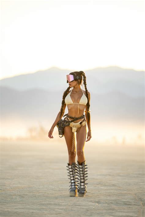 Women' Photos, Download The BEST Free Women' Stock Photos & HD Images