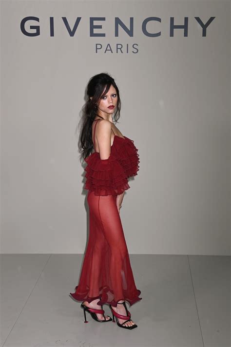 The best Jenna Ortega feet pictures 🤩