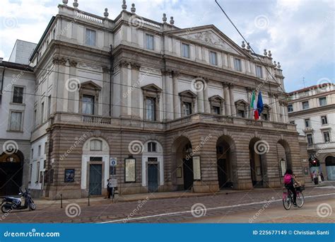 La Scala Opera House, the Most Famous Italian Theatre in Milan ...