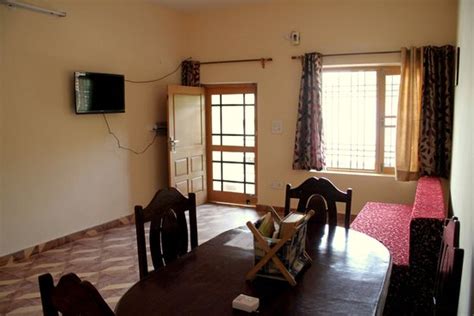 Bundla Tea Estate Homestay (Palampur, Himachal Pradesh) - Guesthouse ...