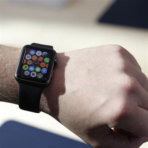 Apple Watch Pre-Orders Surpass 1 Million As eBay Scalpers Profit - Tech ...