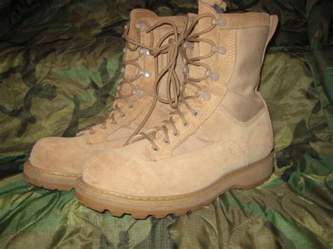 Original US Army Stiefel / Boots Bates Gr. 9,5 - sandfarben - BW & ARMY ...