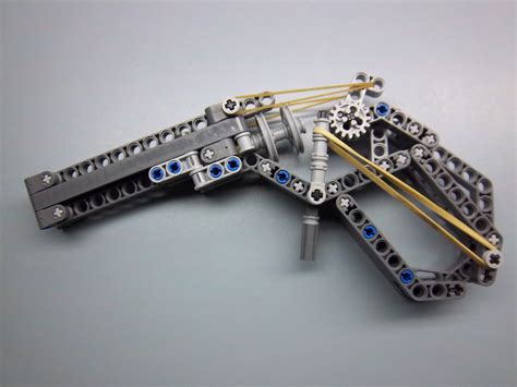 Mini LEGO Revolver Tutorial 的图像结果