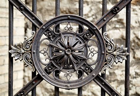 What is Wrought Iron? A Deep Dive into A Timeless Metal — The Iron Shop ...
