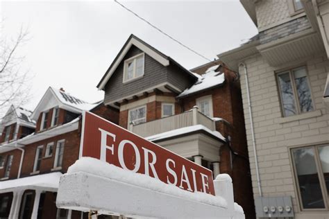 Pending Home Sales Tick Up for Third Month in a Row | Economy | U.S. News