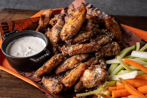 Ranch Buttermilk Chicken Wings - Traeger Grills
