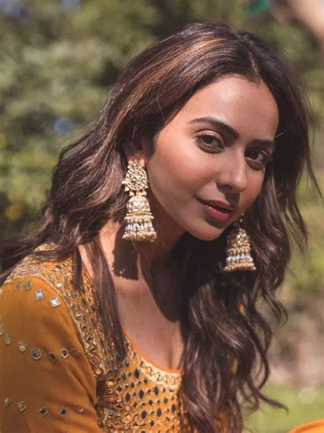 10 stylish pictures of Rakul Preet Singh | Times of India