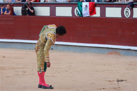Leo Valadez, luxación hombro derecho y contusiones y erosiones ...