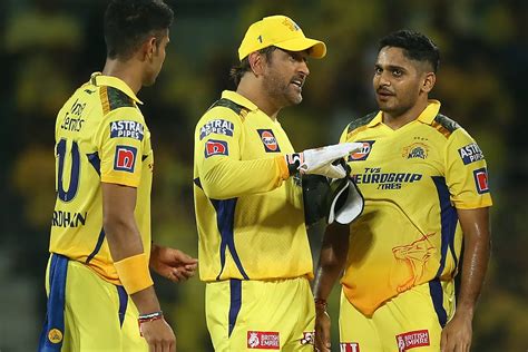 WATCH, IPL 2023 | MS Dhoni loses cool at Chepauk after CSK’s wayward ...