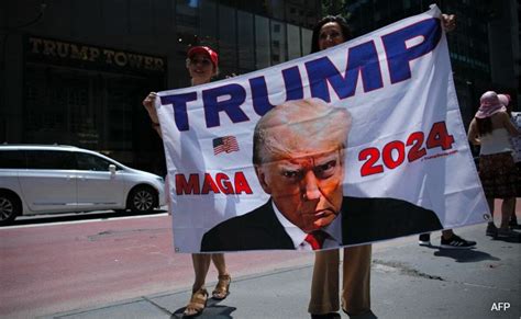 गांधी, इंदिरा, बेनजीर भुट्टो से लेकर डोनाल्ड ट्रंप... कौन-कौन से थे वे ...