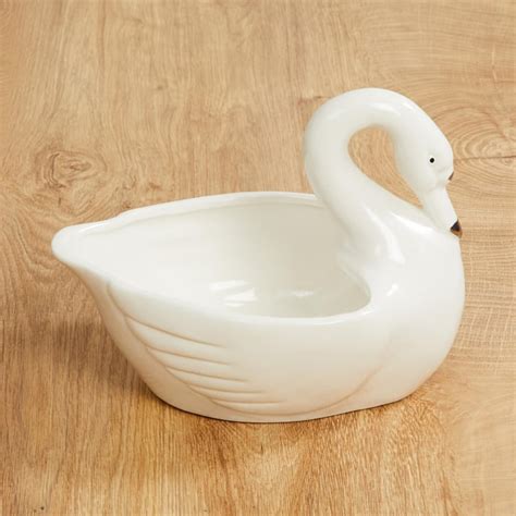 Buy Vitara Swan Potpourri Bowl from Home Centre at just INR 999.0