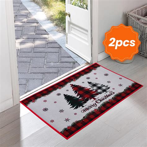 Amazon.com: Yogayet Christmas Door Mat Decorative Doormat, 15.75" x 23. ...