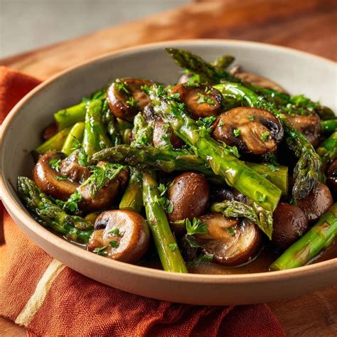 Skillet Asparagus and Mushrooms: Unlock Deep Flavor - Real Life Recipes