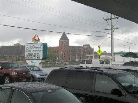 Beach Carousel Motel (Virginia Beach) - Motel reviews, photos, rates ...