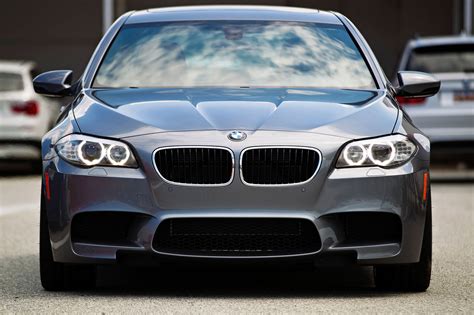 2013 BMW M5 - HD Pictures @ carsinvasion.com