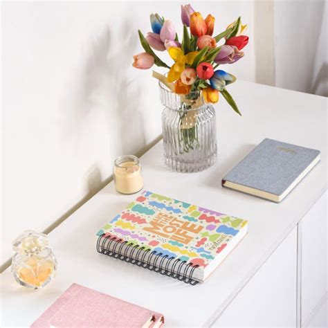 Benefits Of Journaling And Things To Include In A Journal | Nestasia