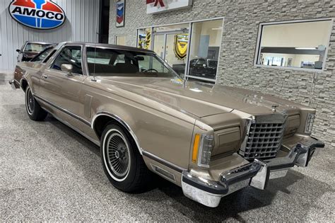 38k-Mile 1977 Ford Thunderbird Town Landau for sale on BaT Auctions - closed on September 20 ...