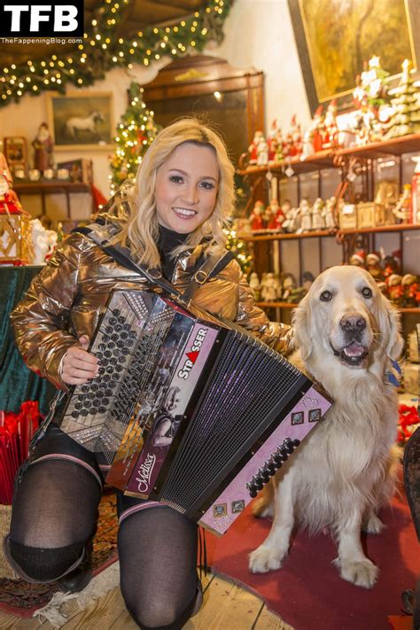 Melissa Naschenweng Sexy (9 Photos) | PinayFlixx Mega Leaks