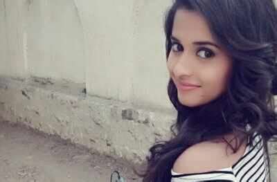 After Tollywood, M-Town cakewalk for Arthana | Malayalam Movie News ...