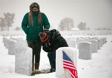 Snow blankets Michigan on Veterans Day 2019 - mlive.com