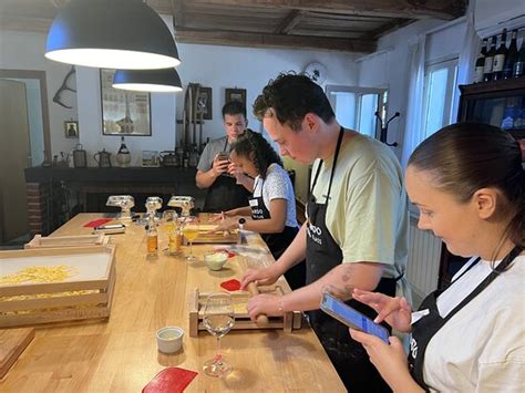 3 pastas and 3 sauces: eating and learning - Reviews, Photos - Riccardo ...