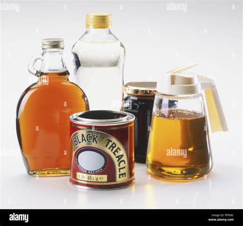 What Is Molasses Vs Maple Syrup at Dolores Bennett blog