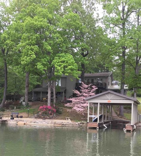 Stan’s Lake Hamilton Cozy Casual/Boat Dock/Kayaks - Houses for Rent in ...