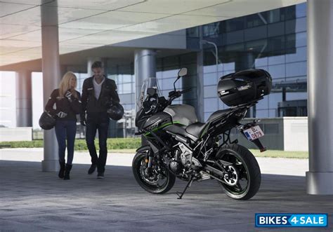 Kawasaki Versys 650 price, specs, mileage, colours, photos and reviews ...