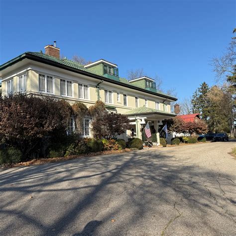 BELVEDERE ESTATE & GARDENS (Saugatuck) - Inn Reviews & Photos - Tripadvisor