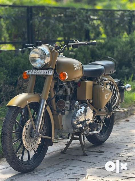 Classic 500 Cc Desert Strom only 3000 kms run - Motorcycles - 1786111932