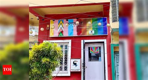 Cops lodge FIR after assault on 5 LGBTQI activists | Kolkata News - The ...