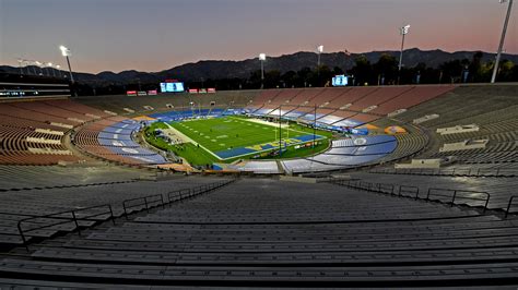 LSU at UCLA game set for full seating capacity in the Rose Bowl | WGNO