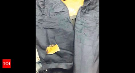 Duo uses special clothes to smuggle 3.6kg gold, arrested at Amritsar ...