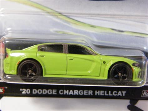 '20 DODGE CHARGER HELLCAT - Hot Wheels PREMIUM | Aukro